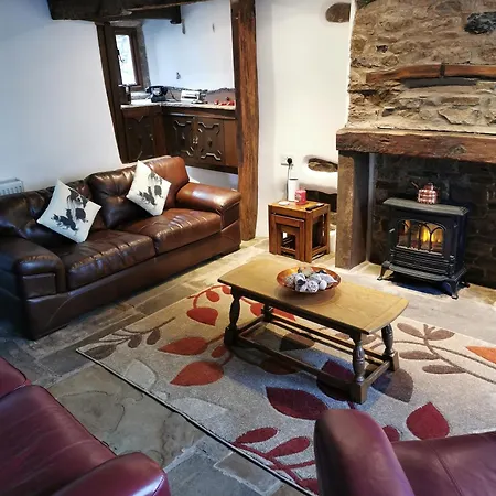 Holiday home Rowel House